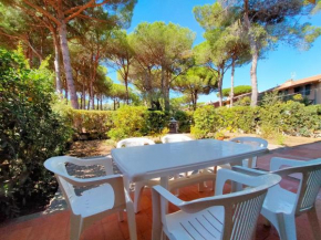 Amazing & Relaxing Villa by the sea with large garden